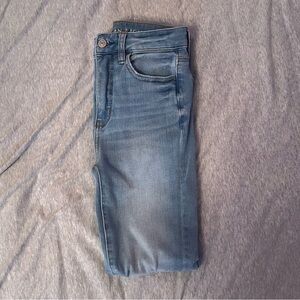 00 SHORT American Eagle The Dream Jean Super Hi-Rise Jegging